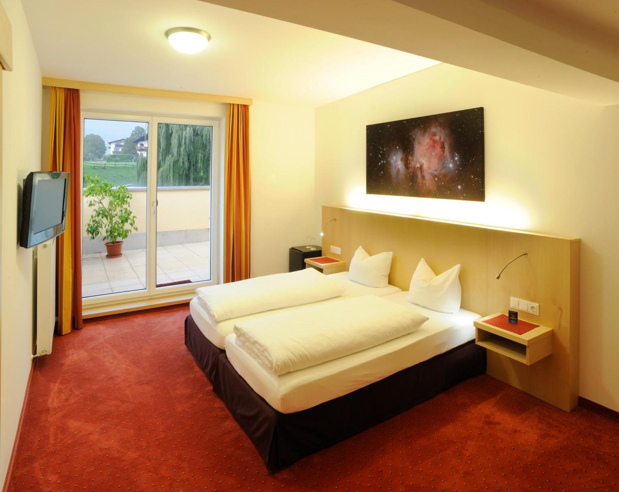 Austria Classic Hotel Heiligkreuz Hall in Tirol Buitenkant foto