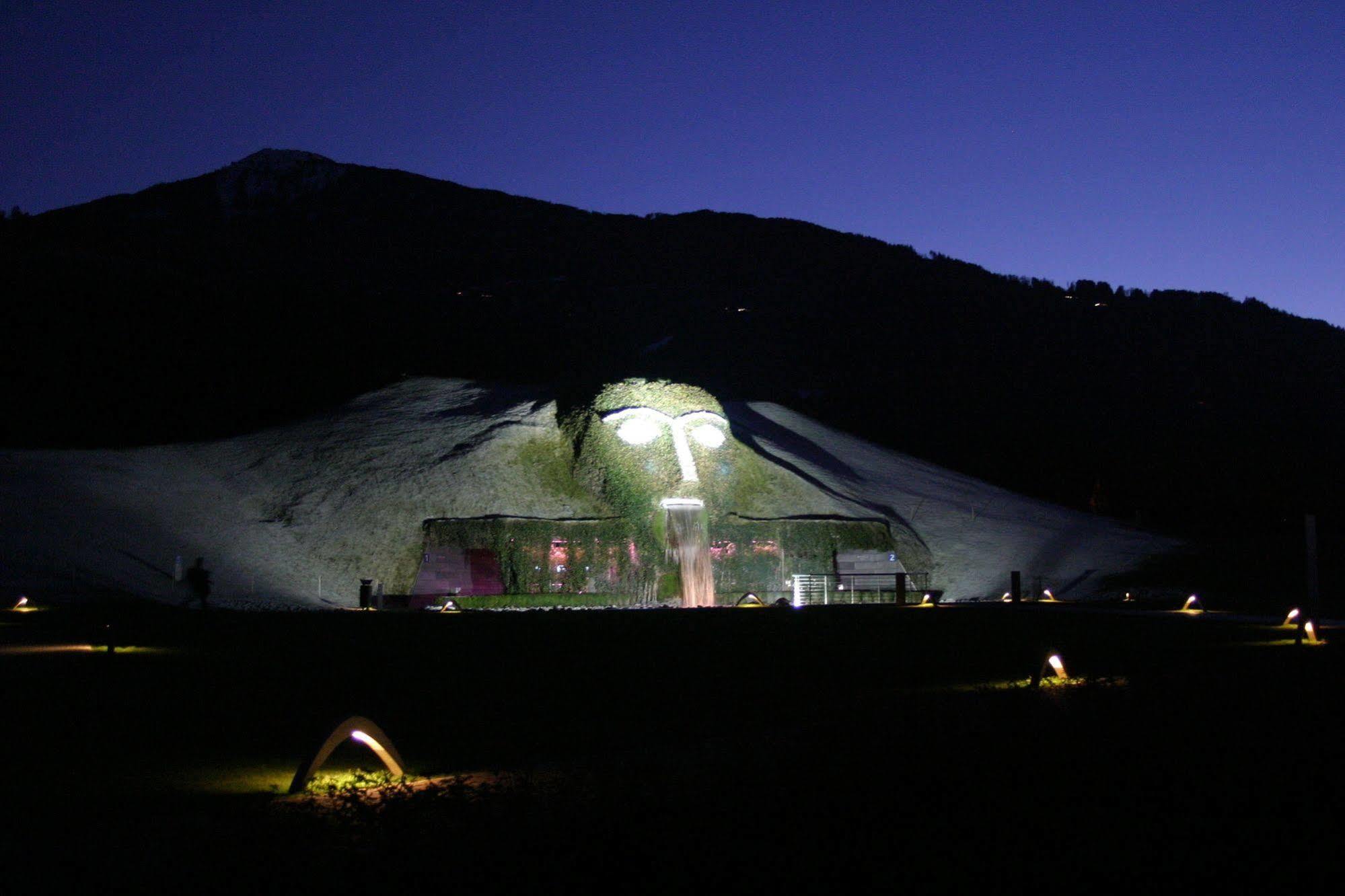 Austria Classic Hotel Heiligkreuz Hall in Tirol Buitenkant foto